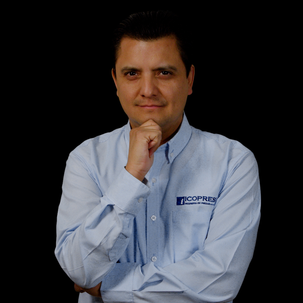 Ingeniero Rodrigo Tavarez, Director técnico y representante legal