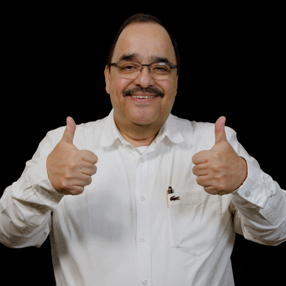 Ingeniero Martín Gurrola, Director general de Icopres
